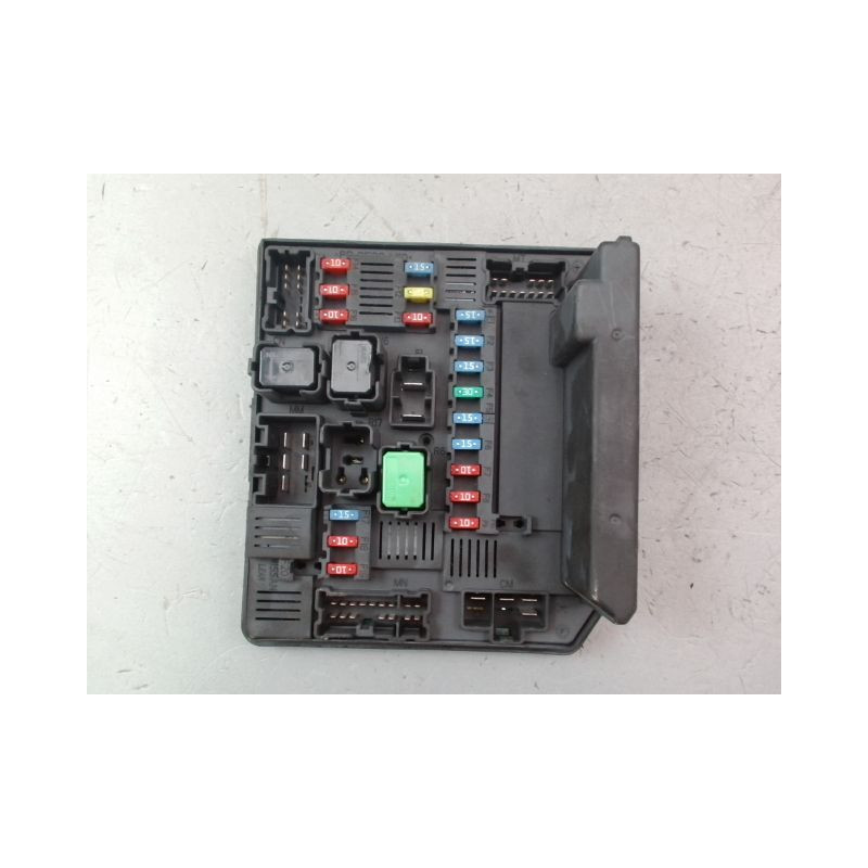 BOITE A FUSIBLES NISSAN QASHQAI +2 I Phase 2 LONG 2010-2014