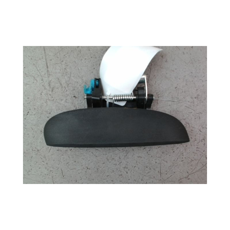 POIGNEE EXTERIEURE PORTE ARRIERE DROIT HYUNDAI I 10 I Phase 1 2008-2010