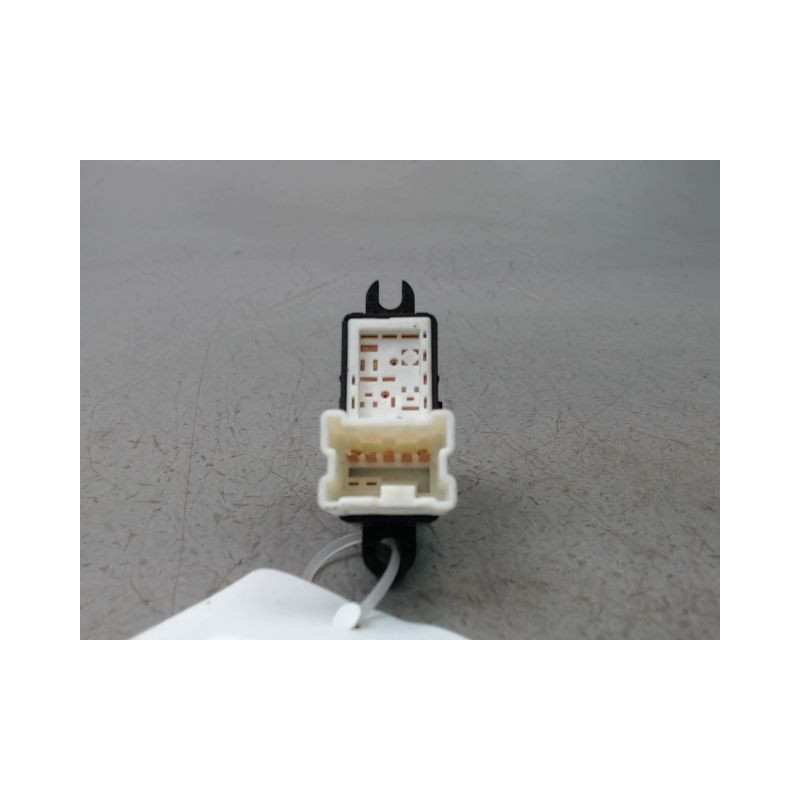 COMMANDE LEVE-GLACE PORTE ARG SUBARU IMPREZA II 2007-2011