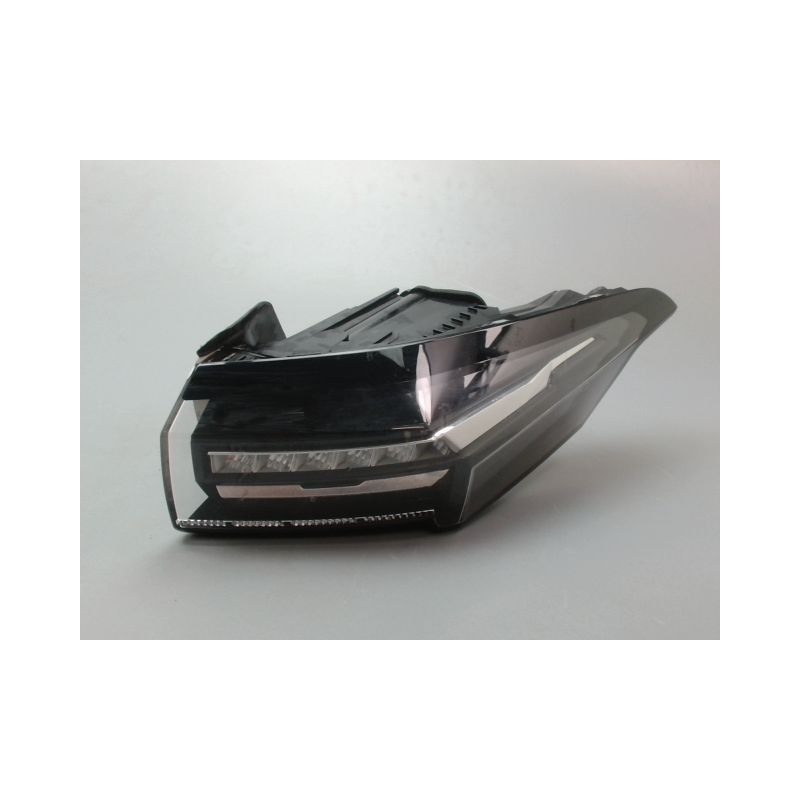 FEU ARRIERE DROIT PEUGEOT 308 2009-