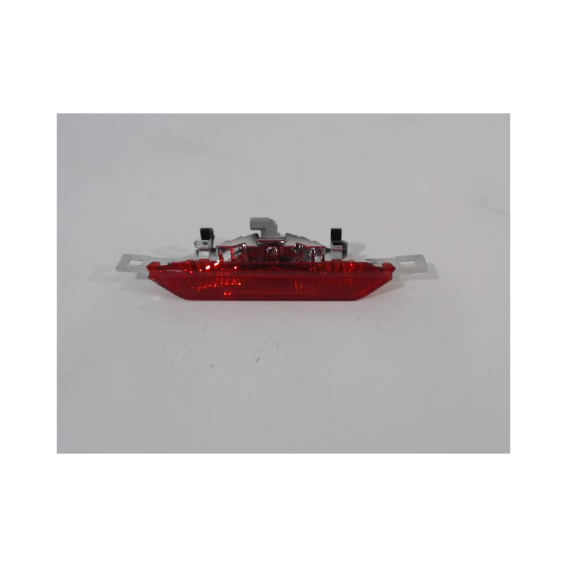 FEUX STOP SUPPLEMENTAIRE TOYOTA COROLLA 2004-