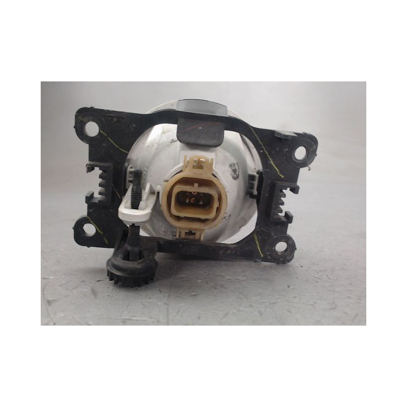 PHARE ANTIBROUILLARD AVANT GAUCHE PEUGEOT 208