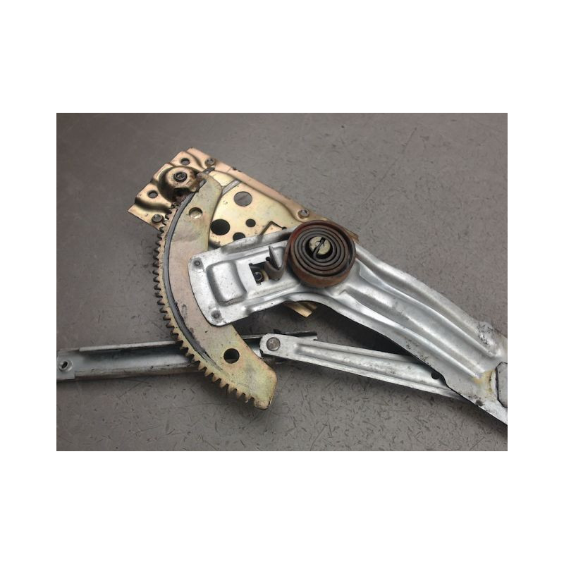 MECANISME LEVE-GLACE AVANT DROIT MITSUBISHI L200