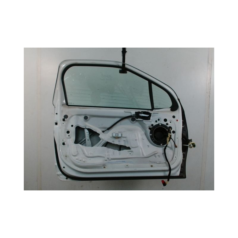 PORTE AVANT GAUCHE CITROEN DS3