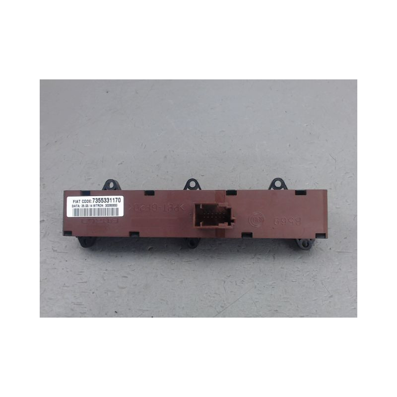 BOUTON DE WARNING CITROEN JUMPER