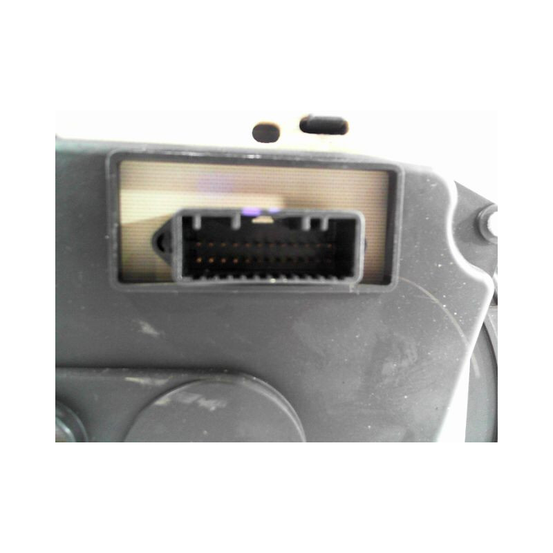 BLOC COMPTEURS DACIA LOGAN MCV 2007-
