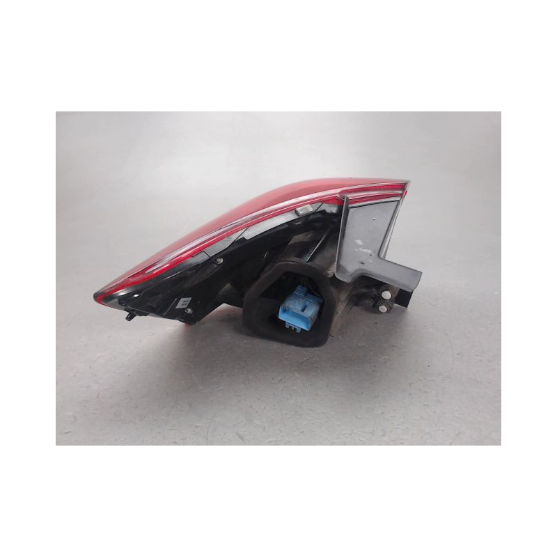 FEU ARRIERE DROIT VOLKSWAGEN T-ROC