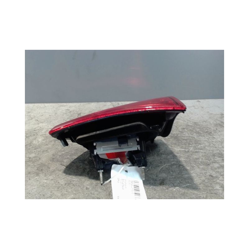 FEU ARRIERE INTERIEUR GAUCHE RENAULT CLIO IV