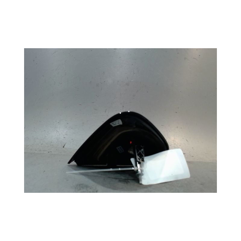 FEU ARRIERE INTERIEUR DROIT RENAULT CAPTUR