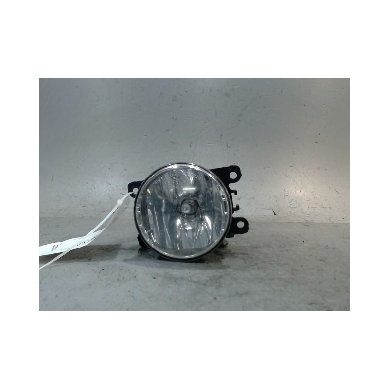 PHARE ANTIBROUILLARD AVANT DROIT RENAULT CLIO