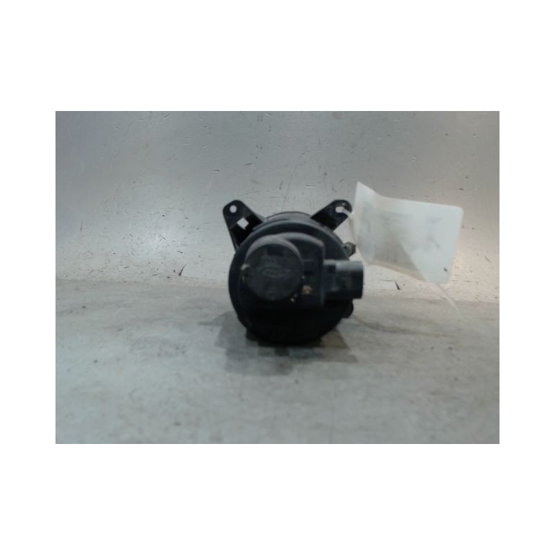 PHARE ANTIBROUILLARD AVANT GAUCHE VOLKSWAGEN PASSAT