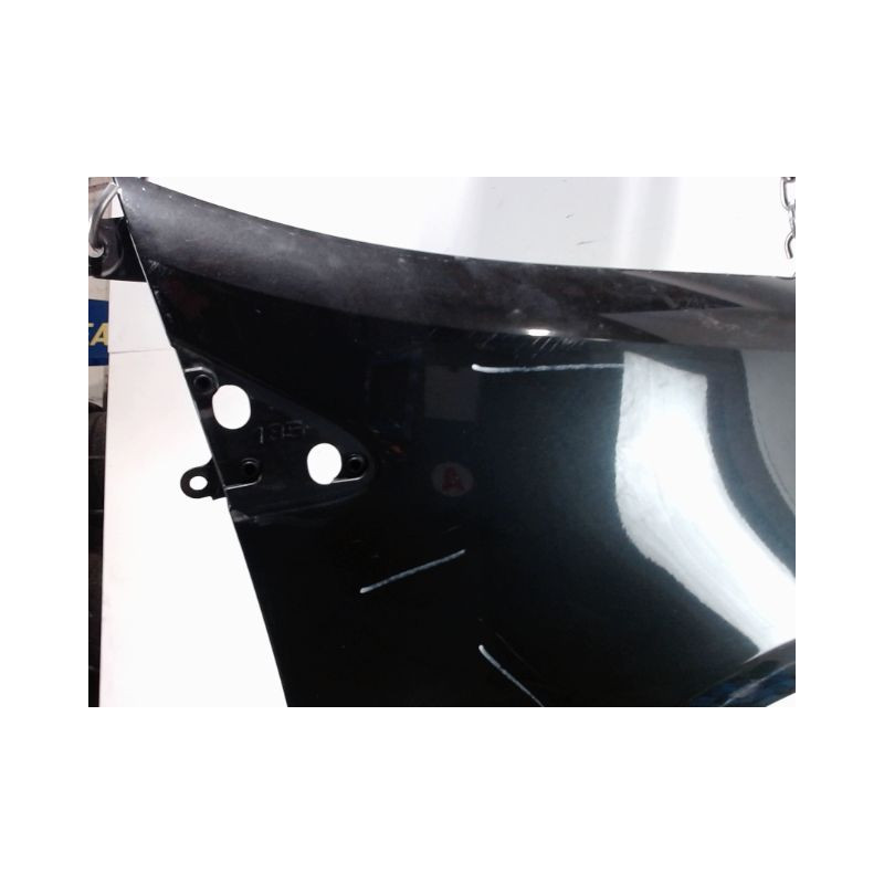 AILE AVANT DROIT RENAULT CLIO III 2005-