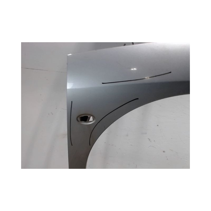 AILE AVANT DROIT PEUGEOT 407 SW