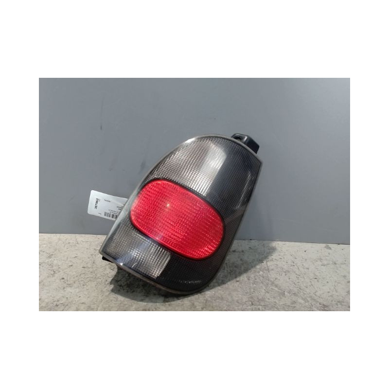 FEU ARRIERE DROIT RENAULT ESPACE 88-91
