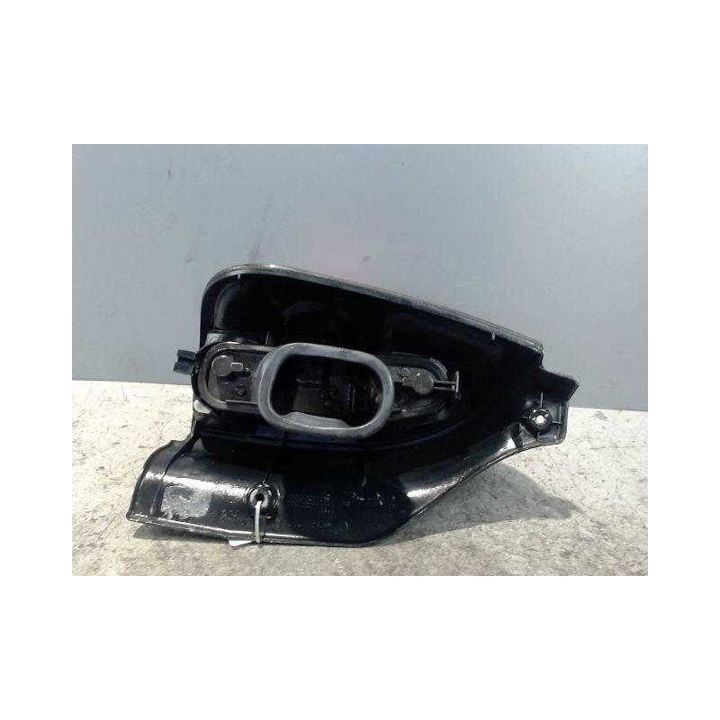 FEU ARRIERE DROIT RENAULT ESPACE 88-91