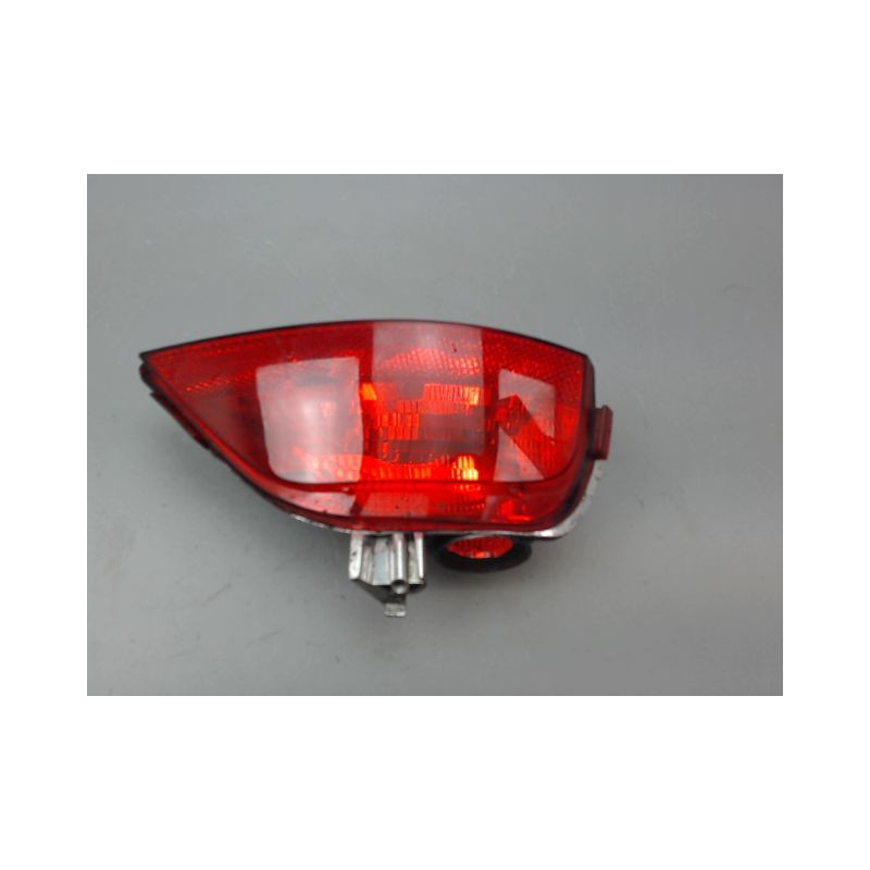 FEU DE PARE-CHOC ARRIERE DROIT RENAULT MEGANE IV PHASE 1 2015-