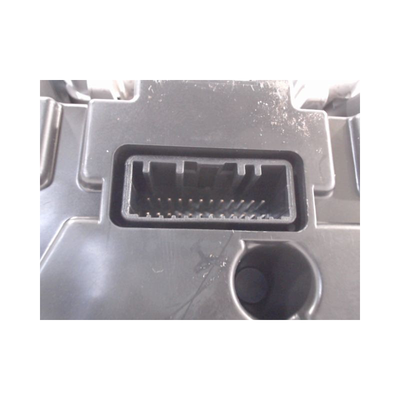 BLOC COMPTEURS RENAULT CLIO IV 2012-