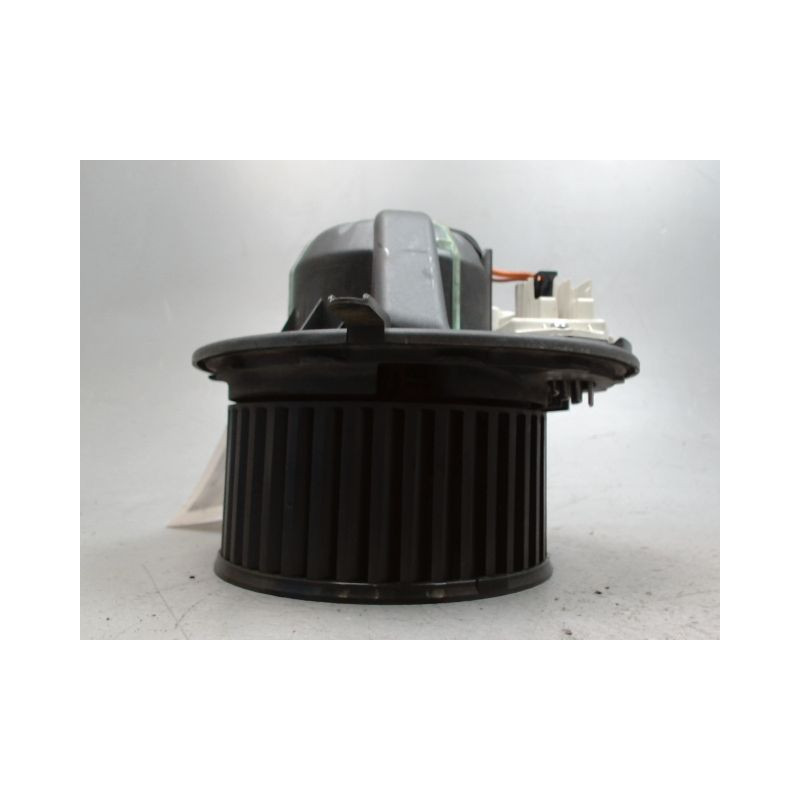 MOTEUR VENTILATEUR CHAUFFAGE B.M.W. SERIE 3