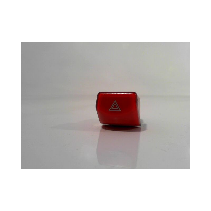 BOUTON DE WARNING NISSAN MICRA 2003-2005