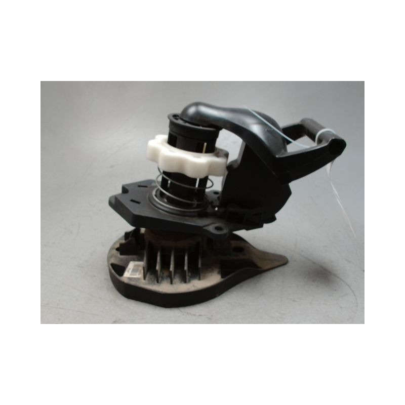 TREUIL DE ROUE DE SECOURS RENAULT CLIO IV 2012-
