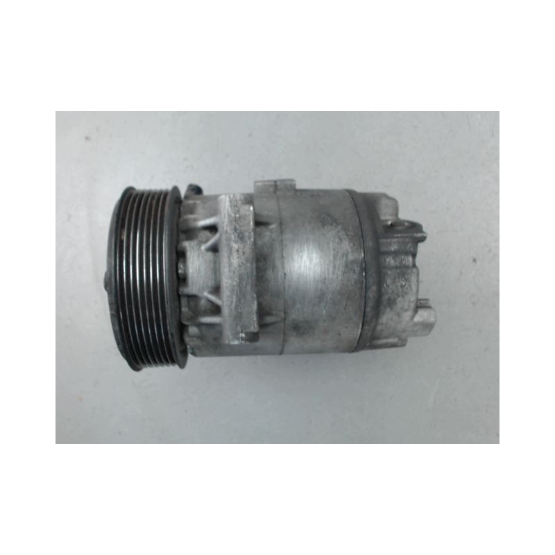 COMPRESSEUR AIR CONDITIONNE RENAULT MEGANE