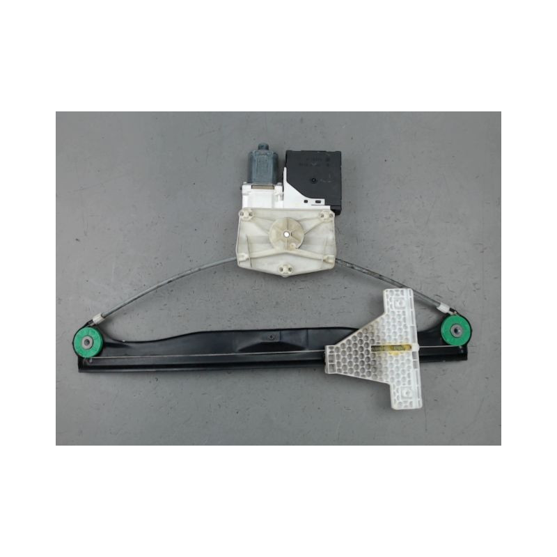 MECANISME LEVE-GLACE ARRIERE GAUCHE AUDI A3