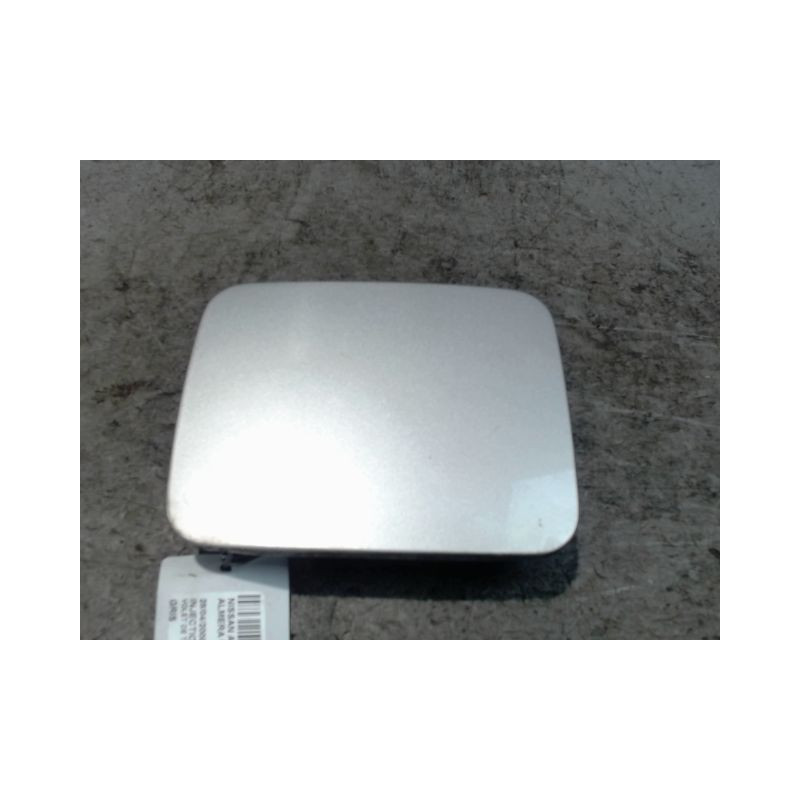VOLET DE TRAPPE CARBURANT NISSAN ALMERA 2000-2002