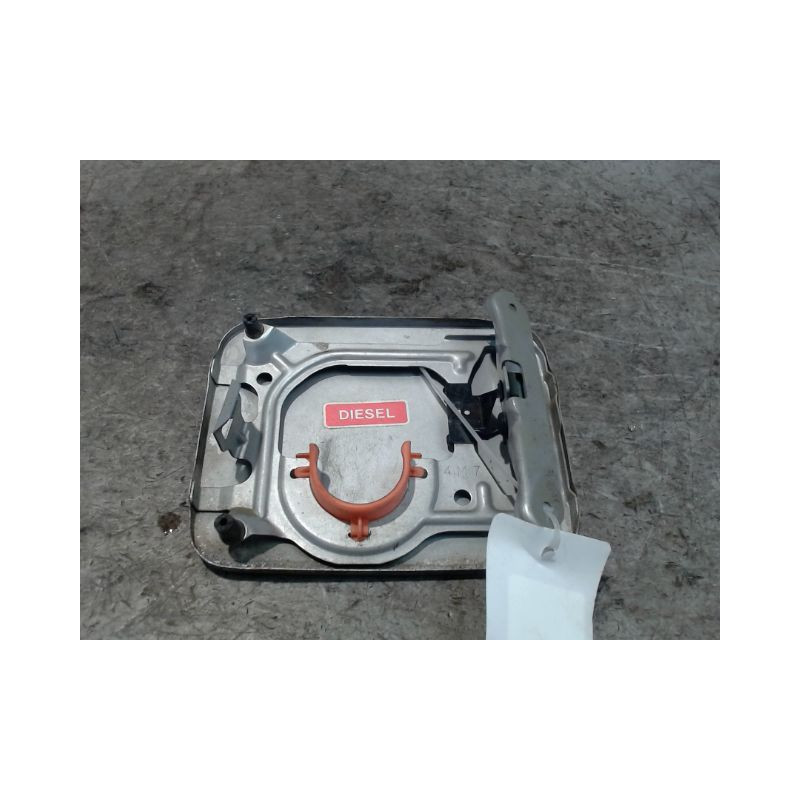 VOLET DE TRAPPE CARBURANT NISSAN ALMERA 2000-2002