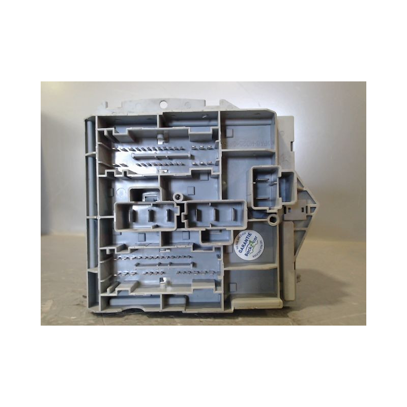 BOITE A FUSIBLES FIAT IDEA MONOSP. PHASE 2 2005-2012