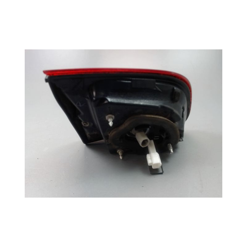 FEU ARRIERE INTERIEUR DROIT CITROEN C4 AIRCR.