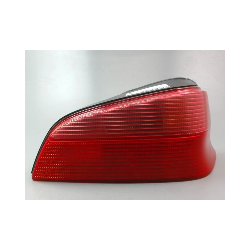 FEU ARRIERE DROIT PEUGEOT 106 Phase 2 1996-2003