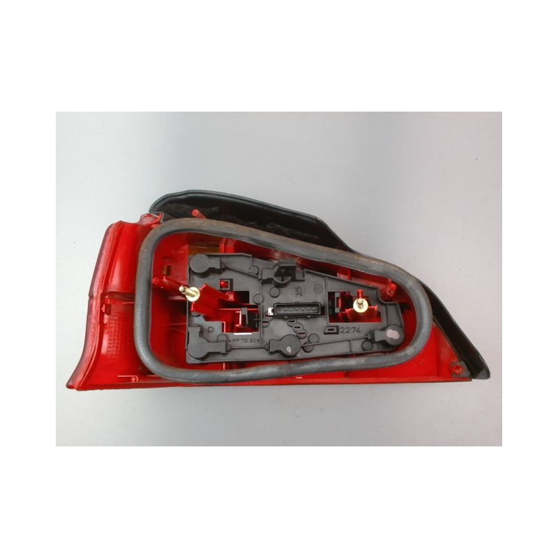 FEU ARRIERE DROIT PEUGEOT 106 Phase 2 1996-2003