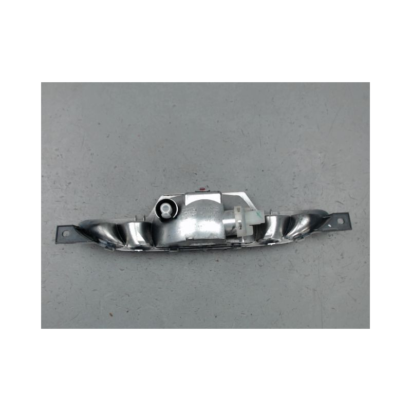 FEU BROUILLARD CENTRAL ARRIERE PEUGEOT 208