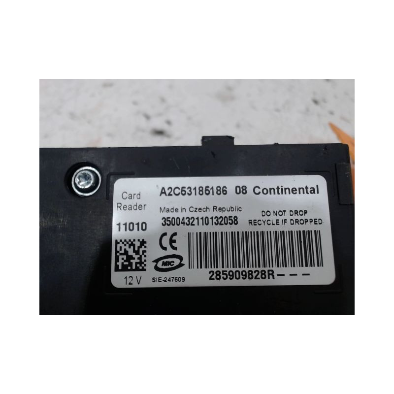 LECTEUR DE CARTE RENAULT MEGANE