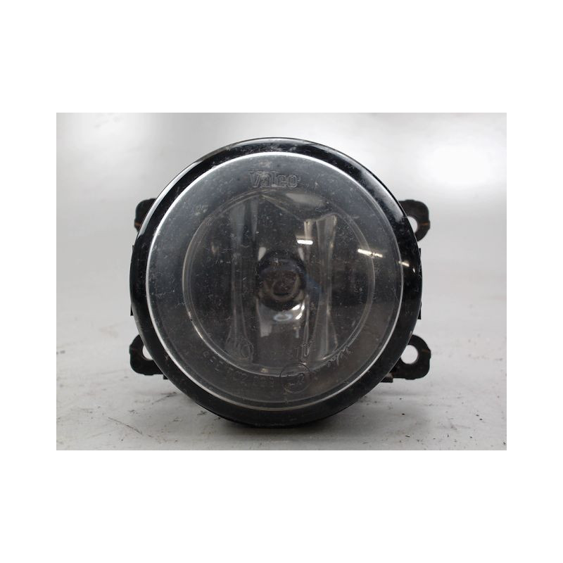 PHARE ANTIBROUILLARD AVANT GAUCHE SUZUKI SWIFT