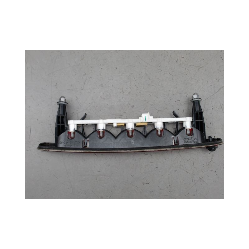 FEUX STOP SUPPLEMENTAIRE SUZUKI SWIFT