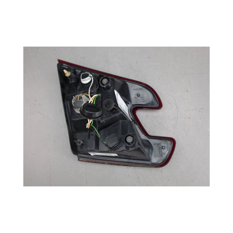FEU ARRIERE INTERIEUR GAUCHE RENAULT MEGANE