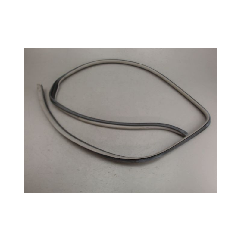 JOINT PORTE AVANT DROIT TOYOTA YARIS