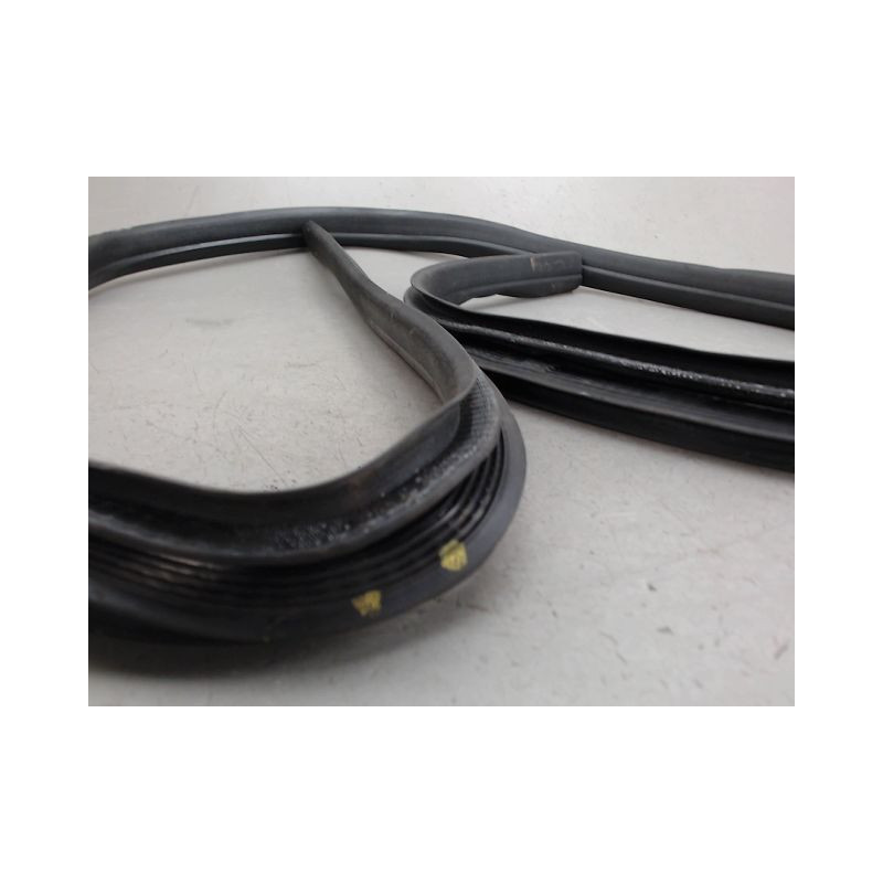 JOINT PORTE ARD FORD FIESTA