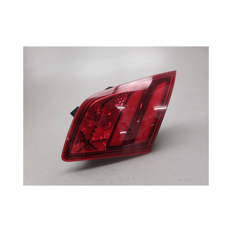 FEU ARRIERE INTERIEUR DROIT PEUGEOT 308