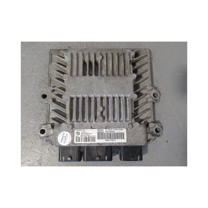 CALCULATEUR MOTEUR PEUGEOT 107