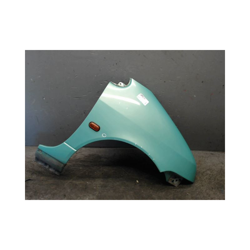 AILE AVANT DROIT RENAULT TWINGO
