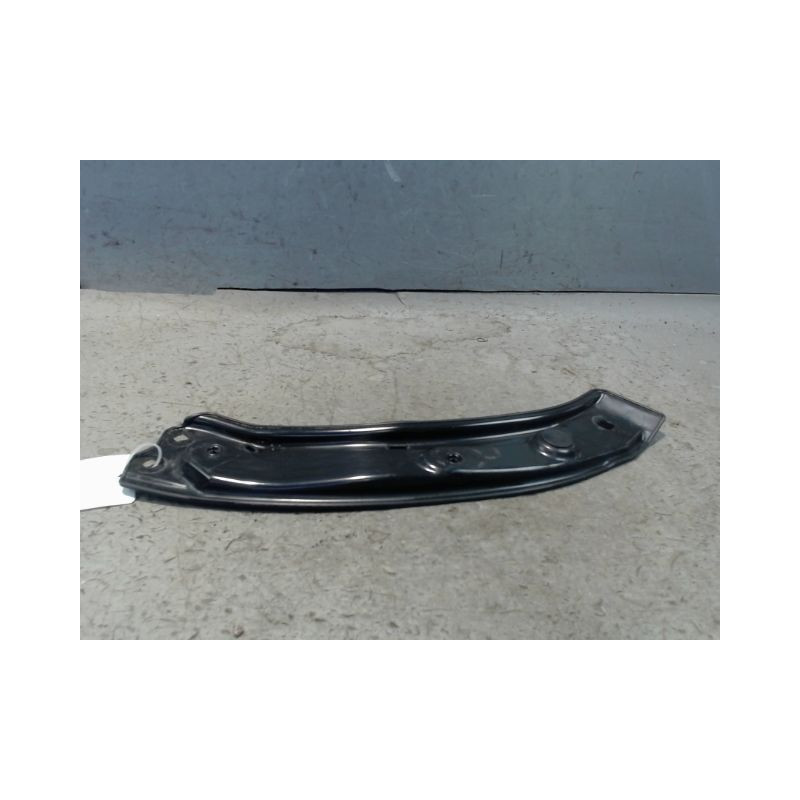 TOLE PORTE PHARE GAUCHE AUDI Q3