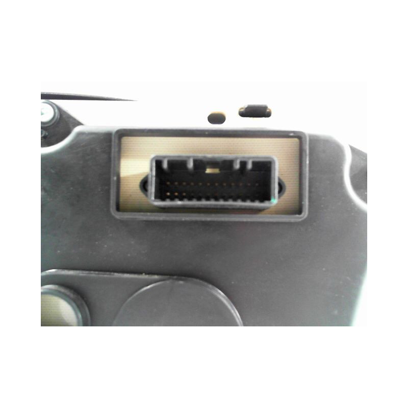 BLOC COMPTEURS DACIA LOGAN MCV 2007-