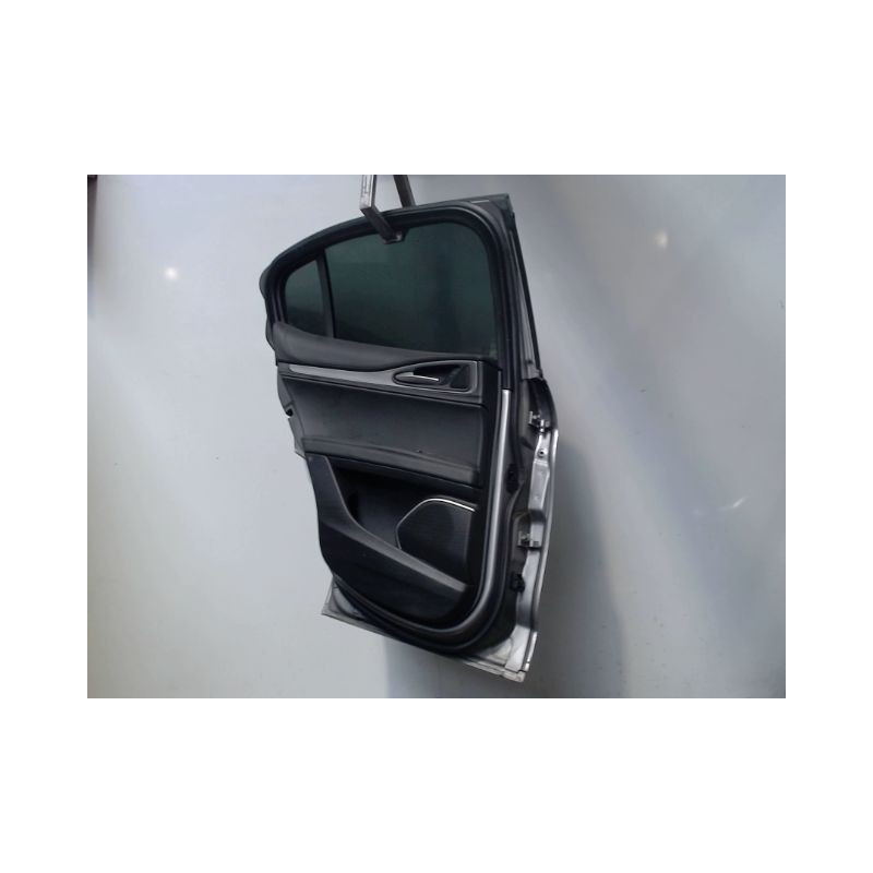PORTE ARRIERE GAUCHE ALFA ROMEO STELVIO