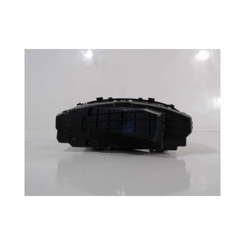 BLOC COMPTEURS TOYOTA YARIS 2005-