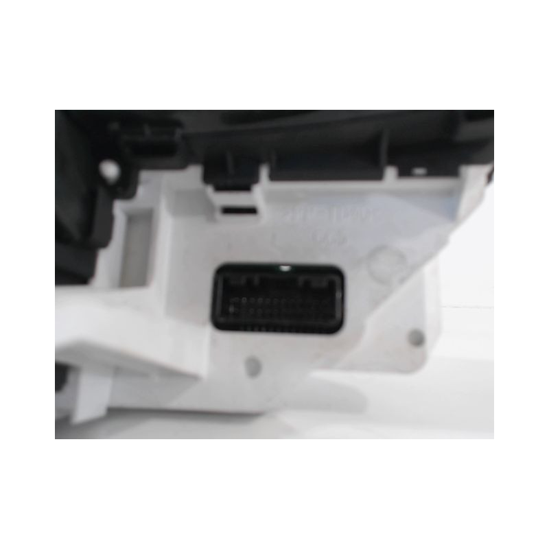 BLOC COMPTEURS TOYOTA YARIS 2005-
