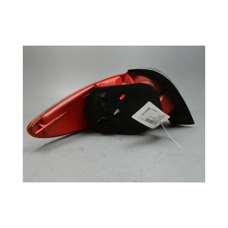FEU ARRIERE DROIT PEUGEOT 206 CC 2000-2007