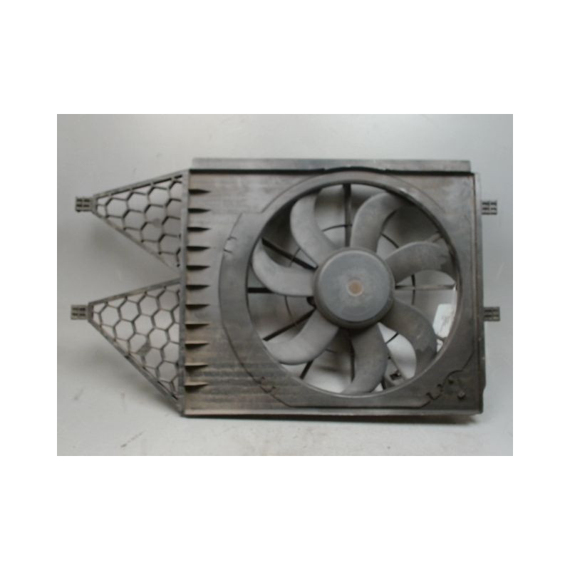 SUPPORT DE VENTILATEUR VOLKSWAGEN POLO 2009-