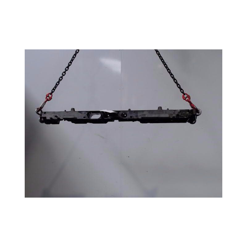 TRAVERSE SUPERIEURE ARMATURE AVANT RENAULT CAPTUR